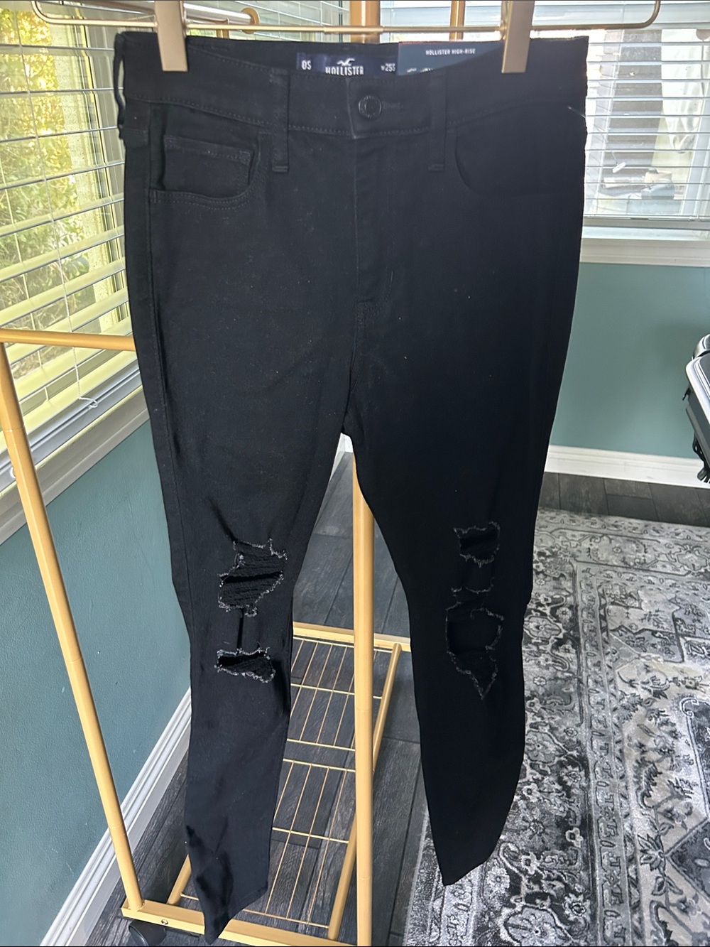 Hollister Black Distressed Skinny Jeans